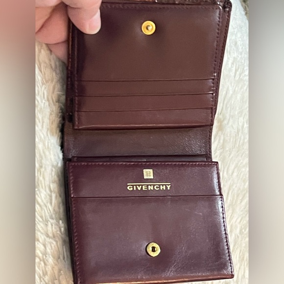 Givenchy Leather bifold wallet vintage - Picture 6 of 12